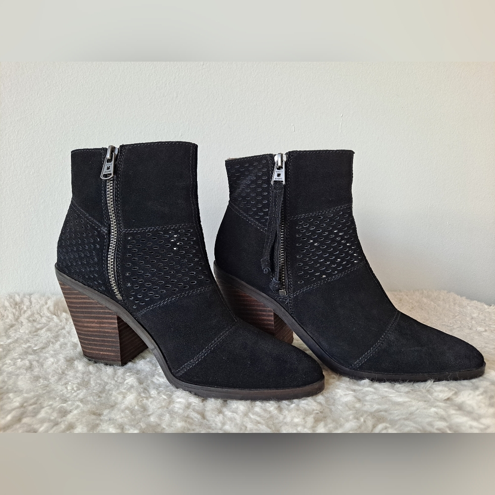 Lucky Brand Ramses Booties. Size 8.5